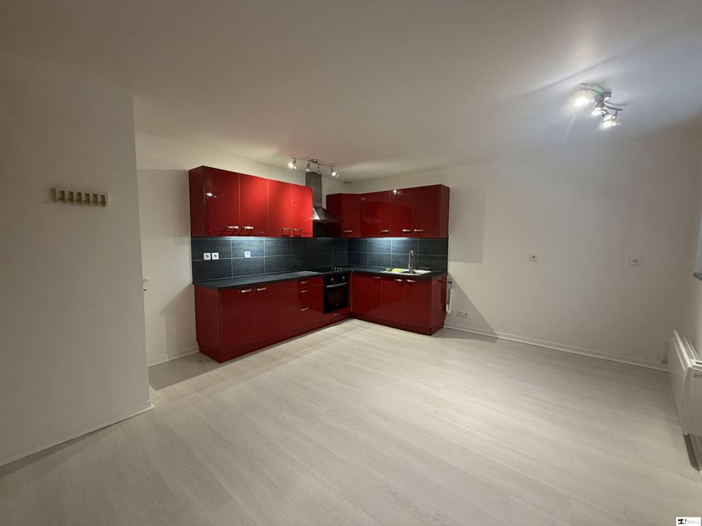 Maison de ville 3 pièces à CAZERES