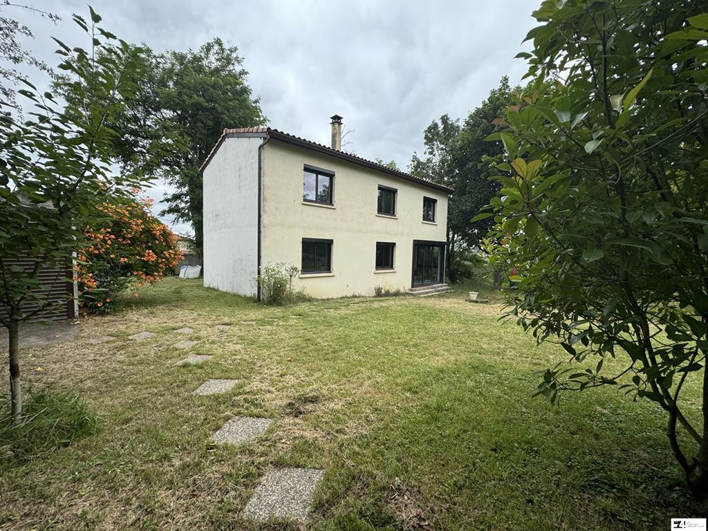 Maison 5 pièces à FUSTIGNAC