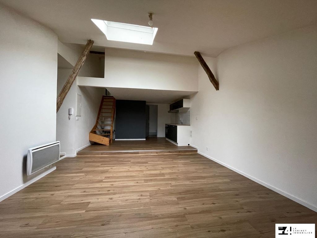 Appartement 2 pièces à MONTESQUIEU VOLVESTRE